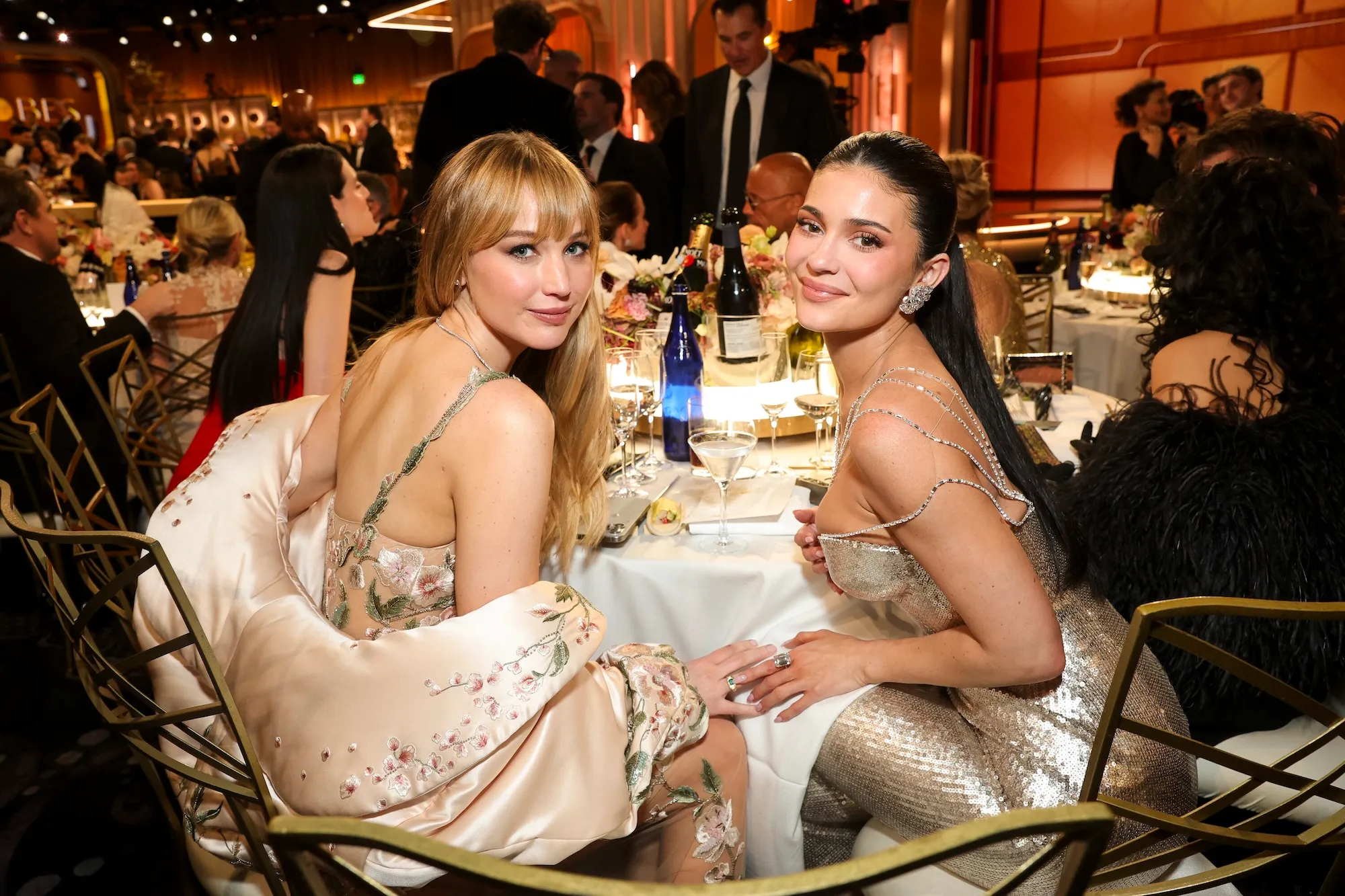 Kylie Jenner Asks Jennifer Lawrence About Her Babies at Golden Globes