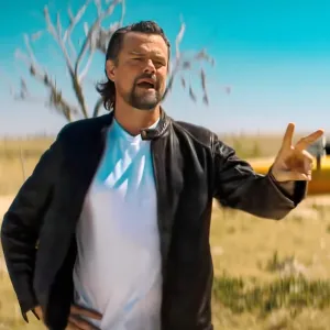 Josh Duhamel and Jeremy Ray Taylor in London Calling