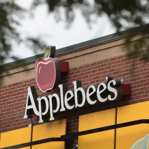 Maryland Couple Arrested After Getting Caught Having Sex in Applebee's Parking Lot
