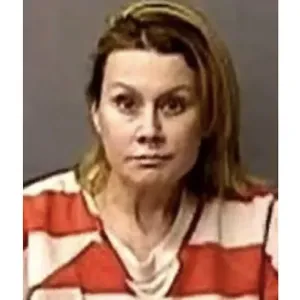 Mom Charged With Murder After 2-Year-Old Drowned While She Was Chatting With Men She Met on Dating App