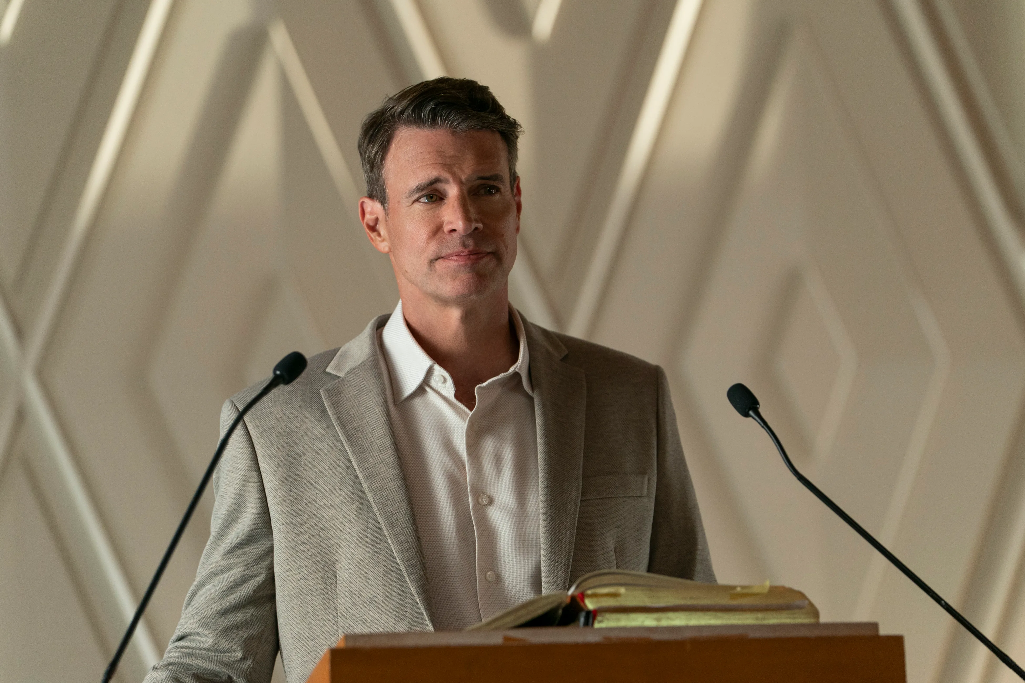 Scott Foley Explains Why Playing a Pastor on a Faith-Based Show Was 'Scary'