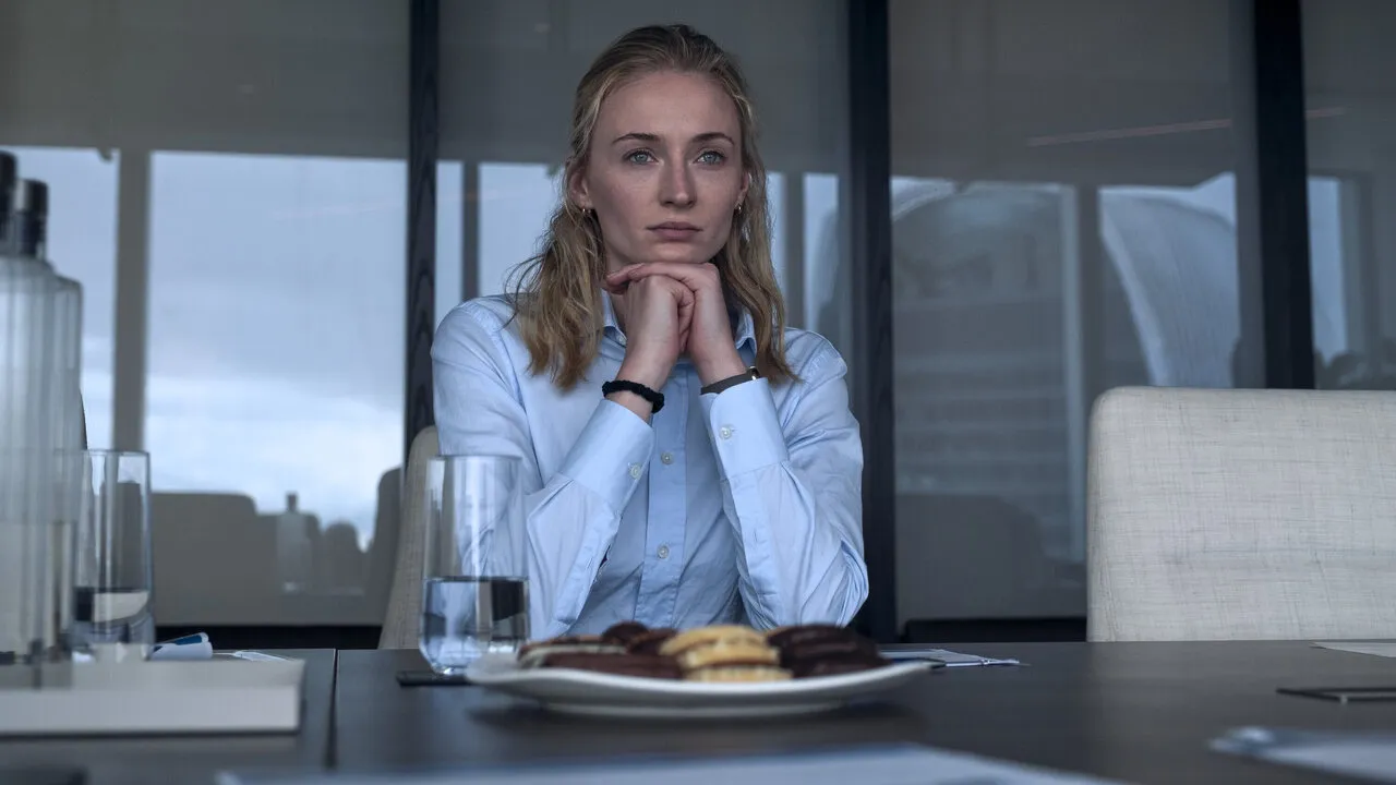 Sophie Turner in Steal