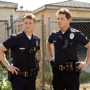 Ben McKenzie and Shawn Hatosy in Southland