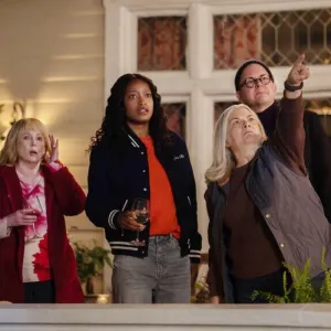 Keke Palmer and the cast of The 'Burbs