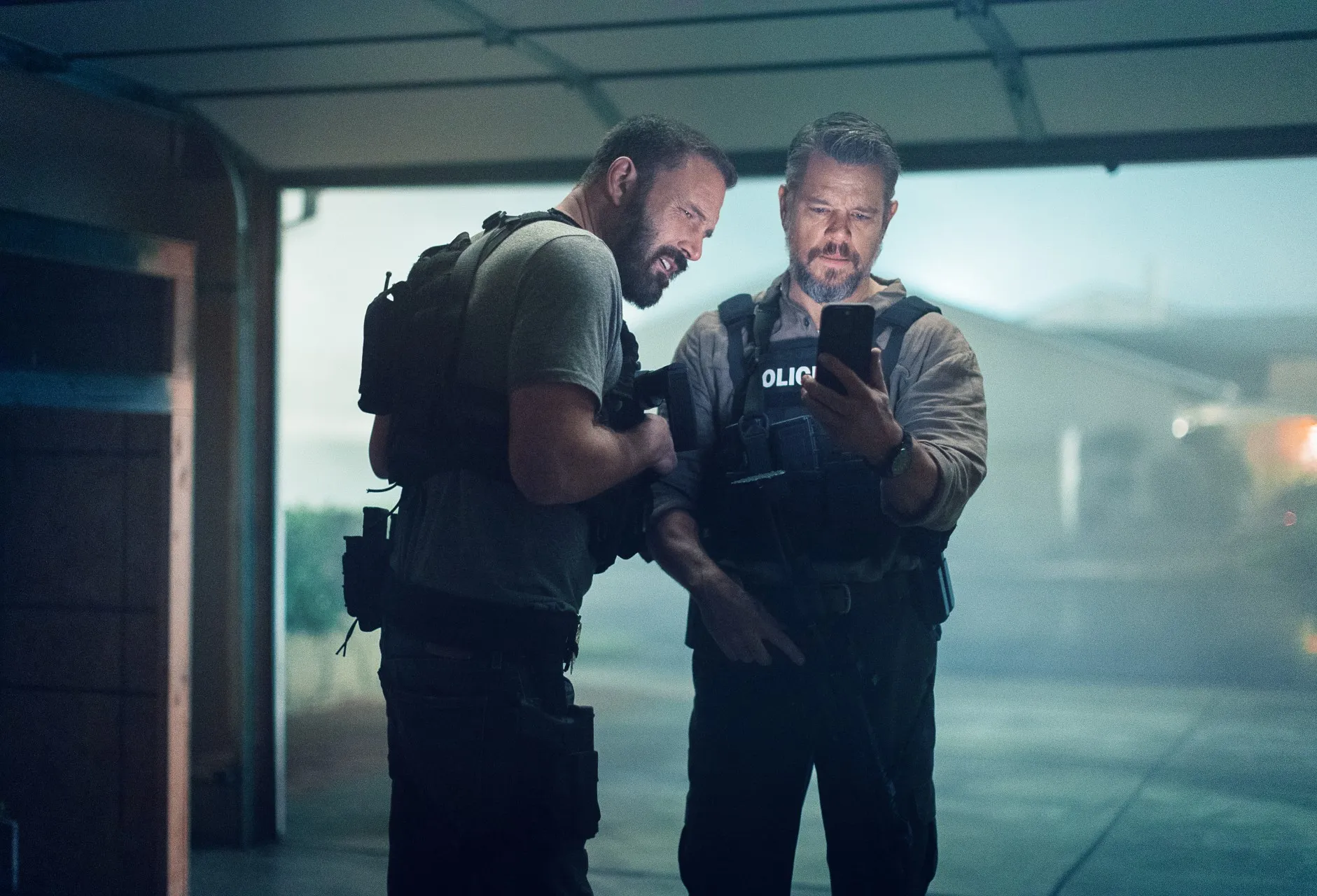 Ben Affleck and Matt Damon in The Rip