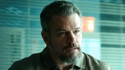 Matt Damon in The Rip