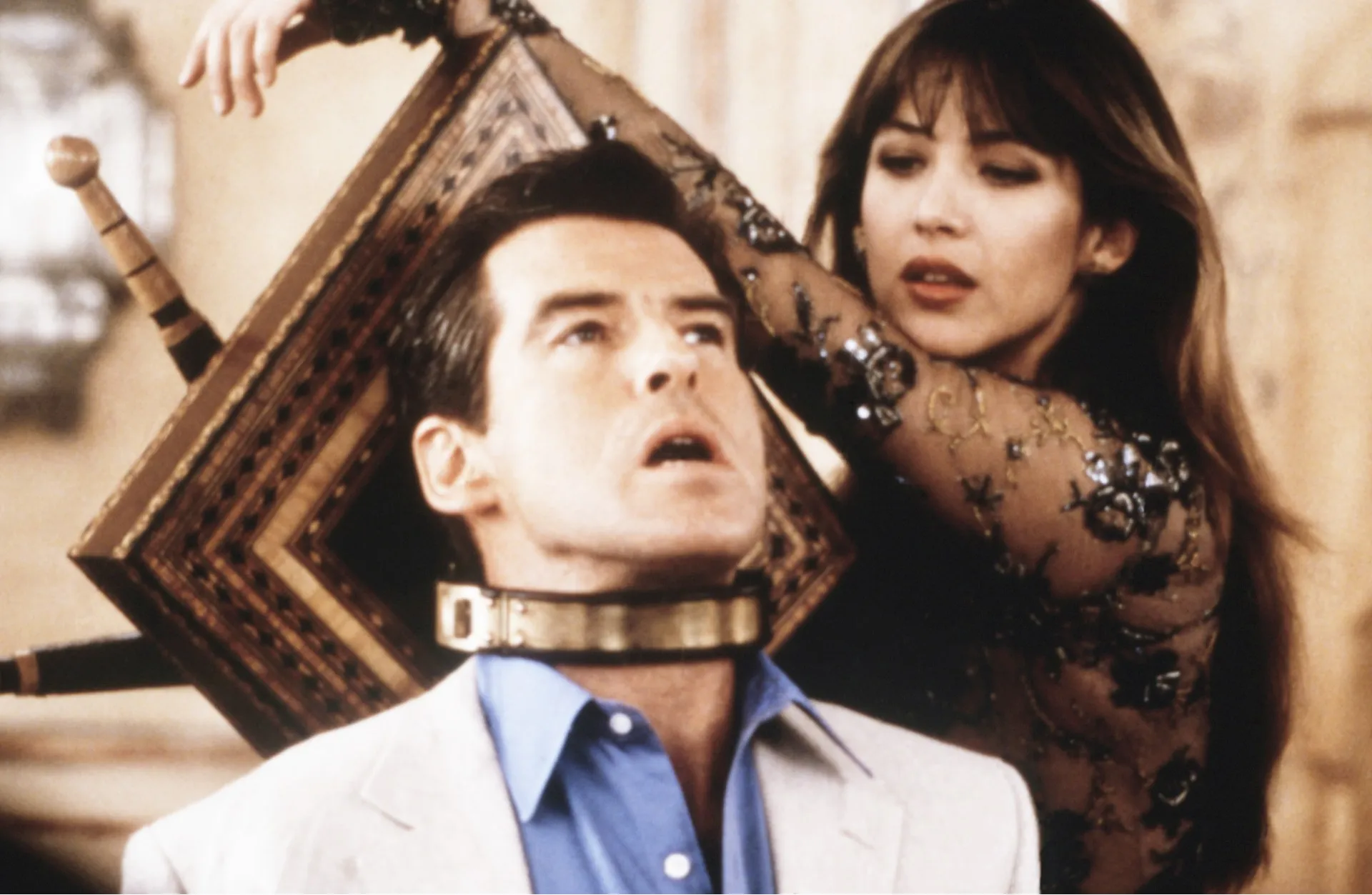 Pierce Brosnan and Sophie Marceau in The World is Not Enough