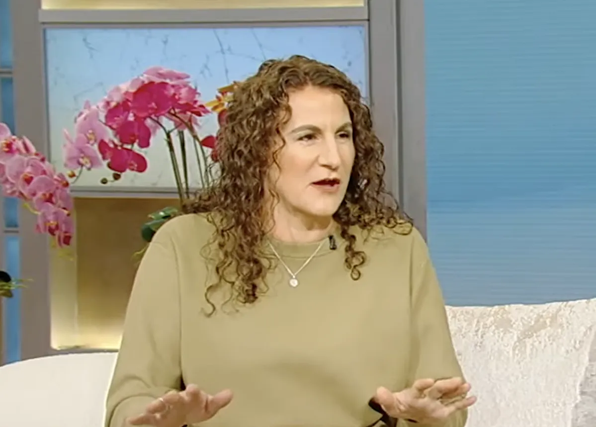 who is Bettijo B Hirschi