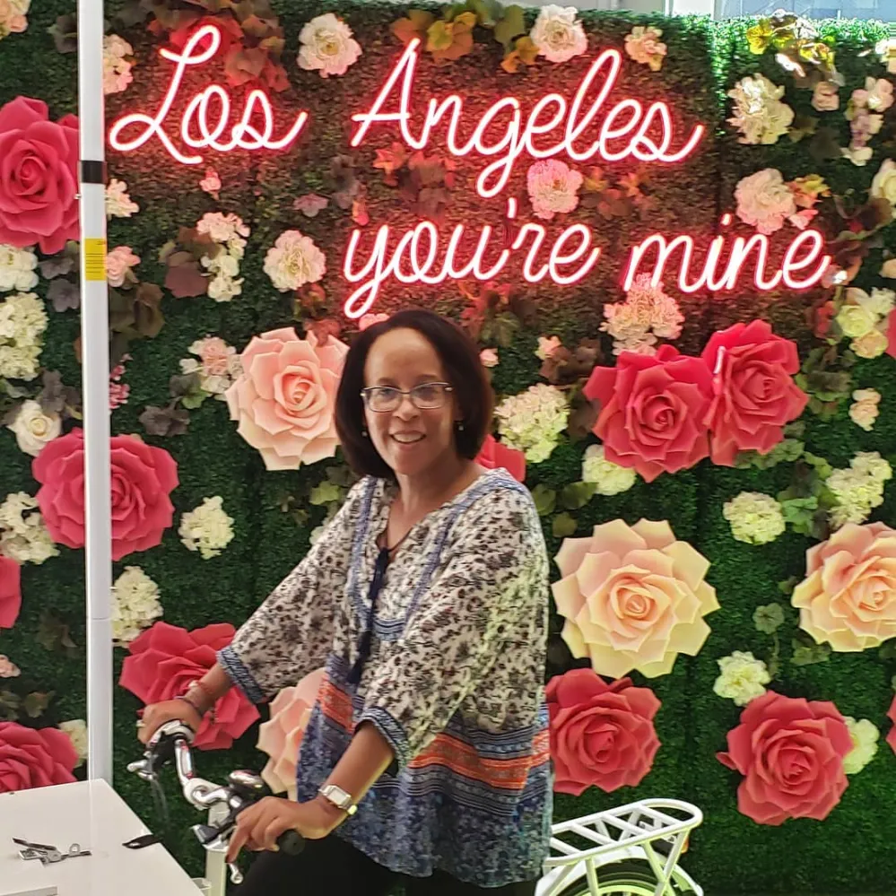 who is club chalamet simone cromer