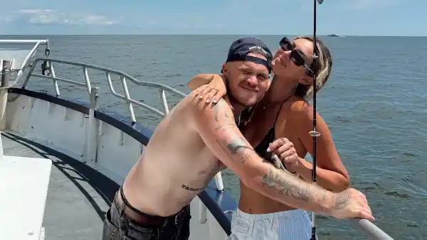 Who Is Samantha Leonard What to Know After Zach Bryans Wife After Private Wedding