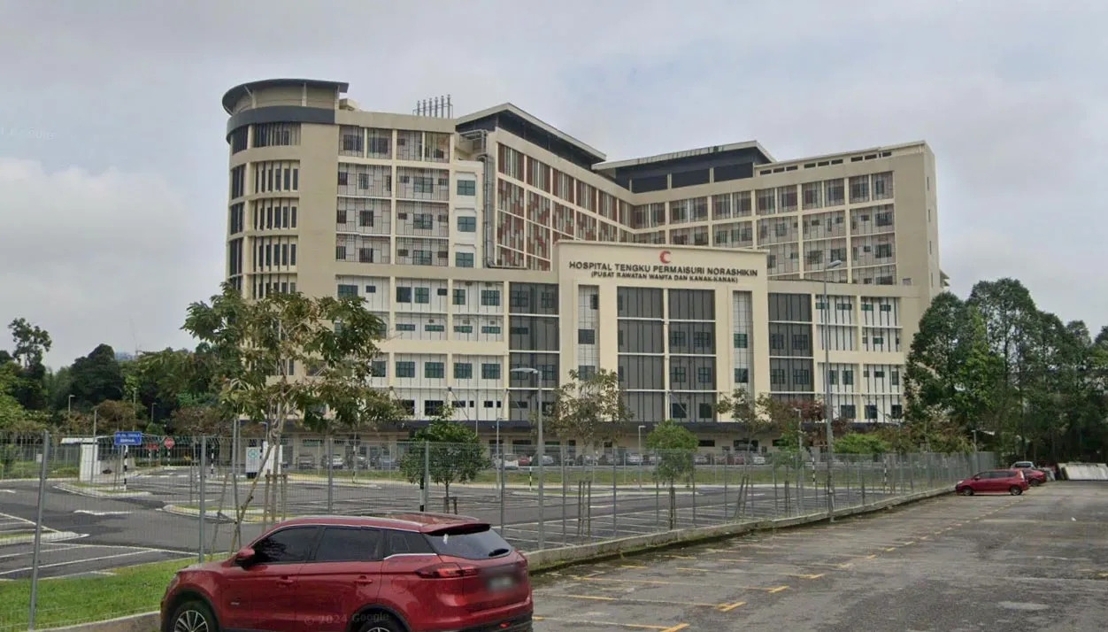 11 Year Old Boy Dead 2 Siblings in Critical Condition After Mom Allegedly Fed Them Liquid Methadone