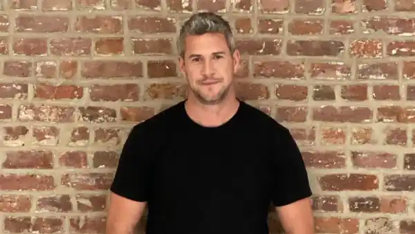 A Guide to Ant Ansteads Legal Troubles Business Bankruptcy Renee Zellweger Rental Lawsuit 1