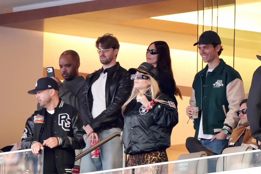 Andrew-Taggert-and-Wife-Marianne-GettyImages-2260607720