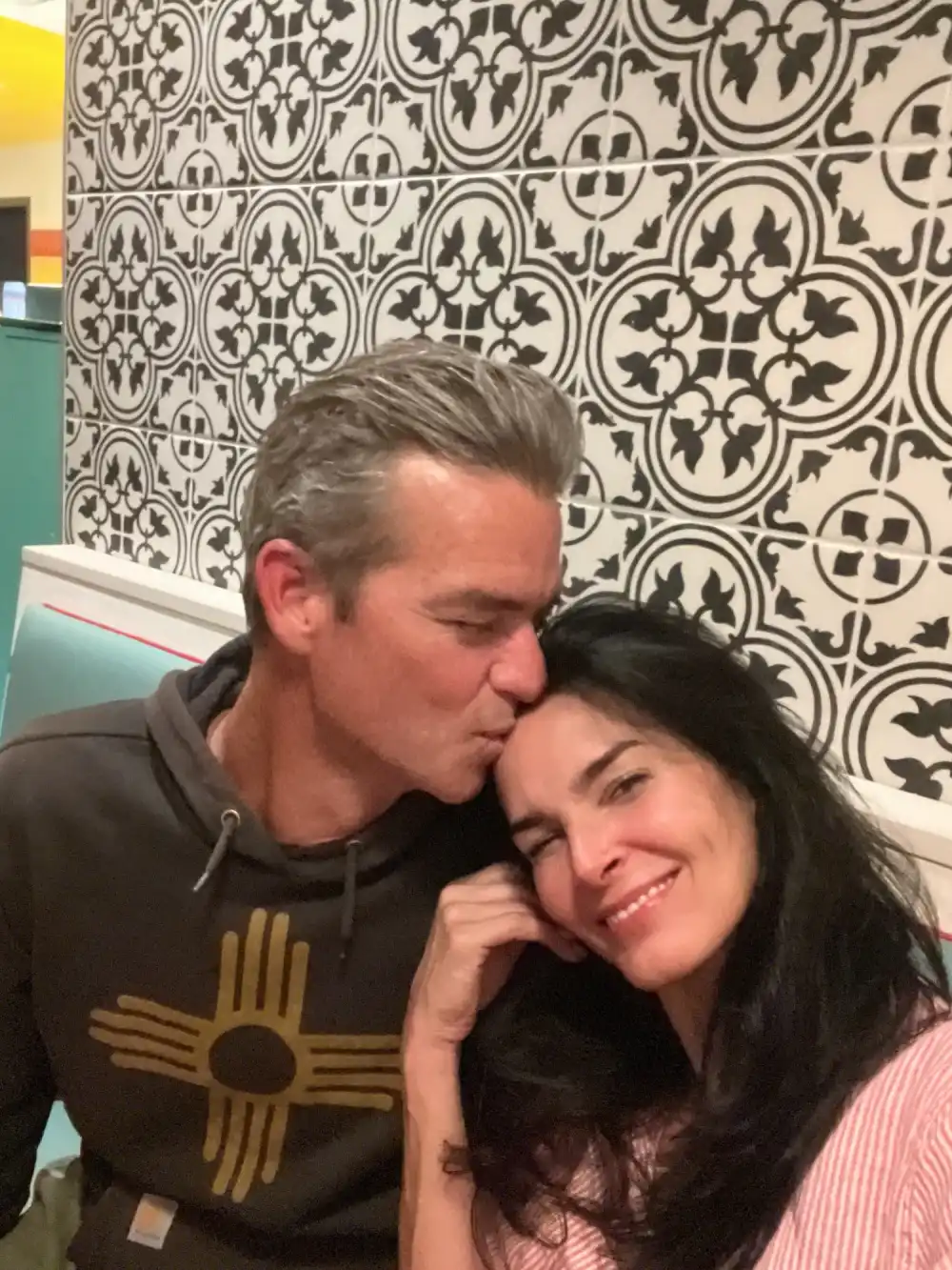 Angie Harmon and Boyfriend Tony Floyds Relationship Through the Years Their Love Spans 3 Decades 2026