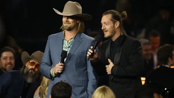 Brian-Kelly-and-Tyler-Hubbard-GettyImages-1352588536