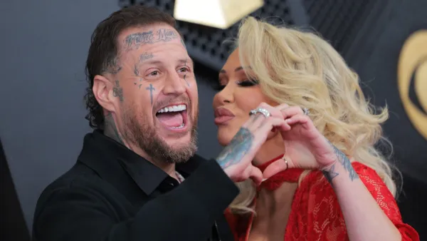 Celebrities Pack on PDA at Grammy Awards Over the Years Jelly Roll and Bunnie XO