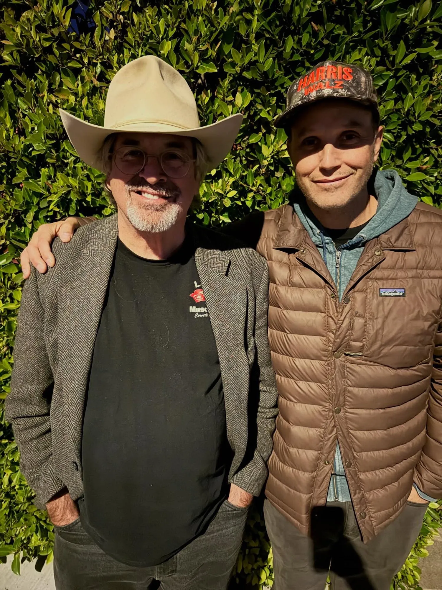 Coby-Brown-and-Robert-Carradine_1771913174_3839397569340446169_3266989718