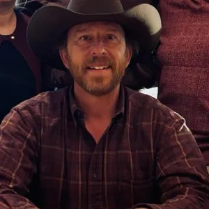 Dad Waterboarded Teen Daughter Over Bedroom That Wasnt Spotless to his Expectations