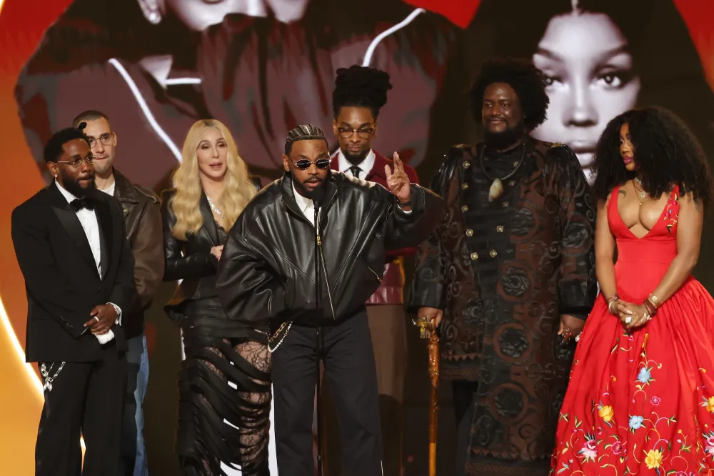 Fans React To Cher's Confused Moment at Grammys GettyImages-2259502741