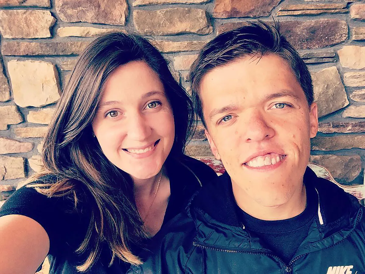 Feature Zach and Tori Roloff Visit Family Farm After Family Drama