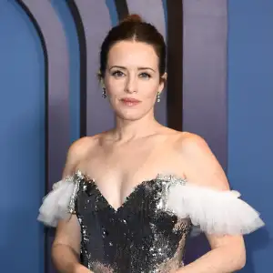 GettyImages-1913167123 Claire Foy Reveals Secret 5-Year Battle With 'Disgusting' Parasites