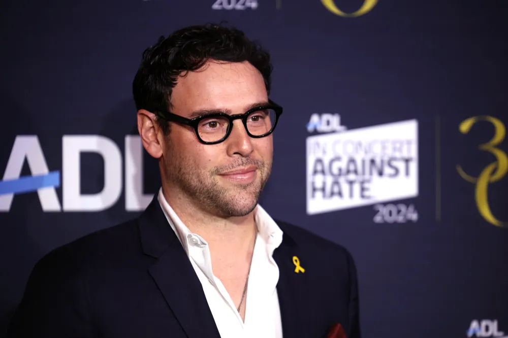 GettyImages-2185468394.jpg Scooter Braun and Sydney Sweeney Are Still Going Strong