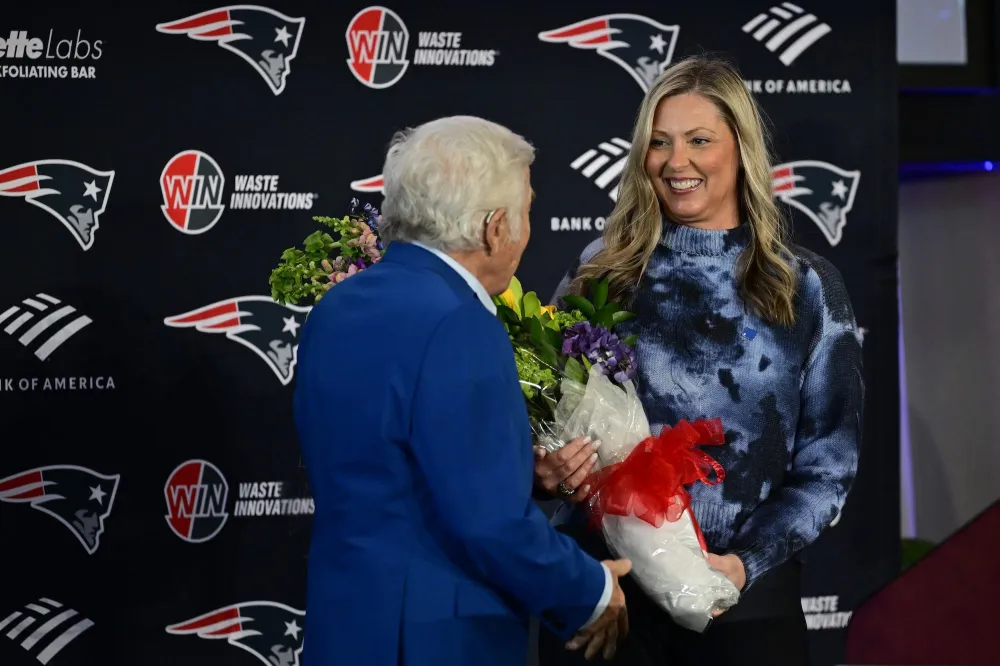 GettyImages-2193737799 Is Mike Vrabel Married jen robert kraft