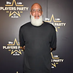 MLB Exec Resigns Over Alleged Relationship With Sister in Law