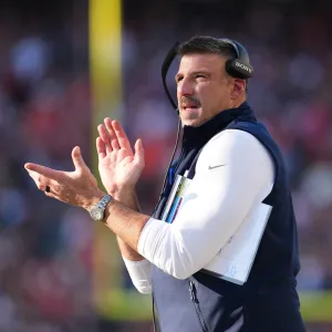 Patriots Mike Vrabel Addresses Claim Hell Cut Penis Off to Win Super Bowl