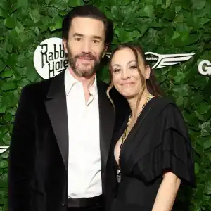 GettyImages-2249468072-kaley-cuoco-tom-pelphre