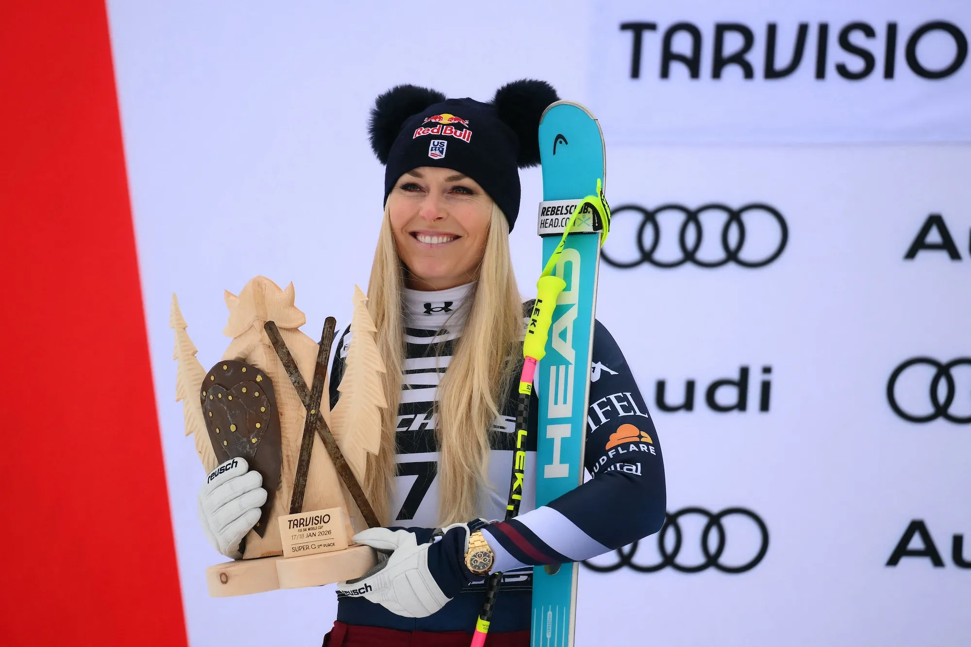 Lindsey Vonn Visits Former Coachs Grave After Crash Jeopardizes Olympic Hopes