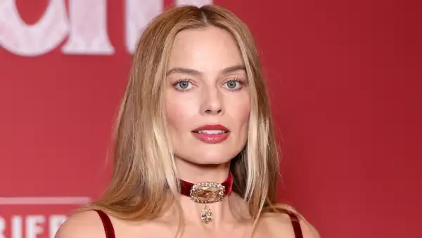 Margot Robbie Says an Actor Gave Her a Book Encouraging Her to 'Eat Less'