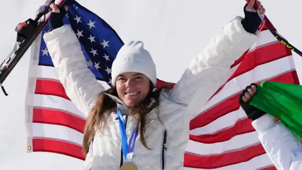 Team USA Winter Olympians Dont Understand Why Their Medals Are Already Breaking in Milan