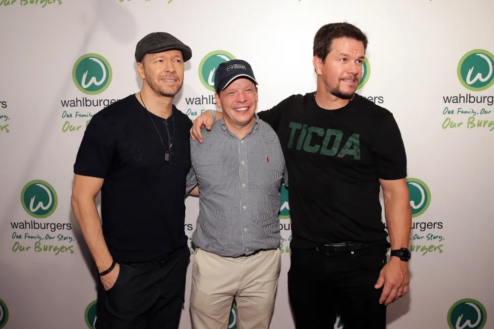 Wahlburgers