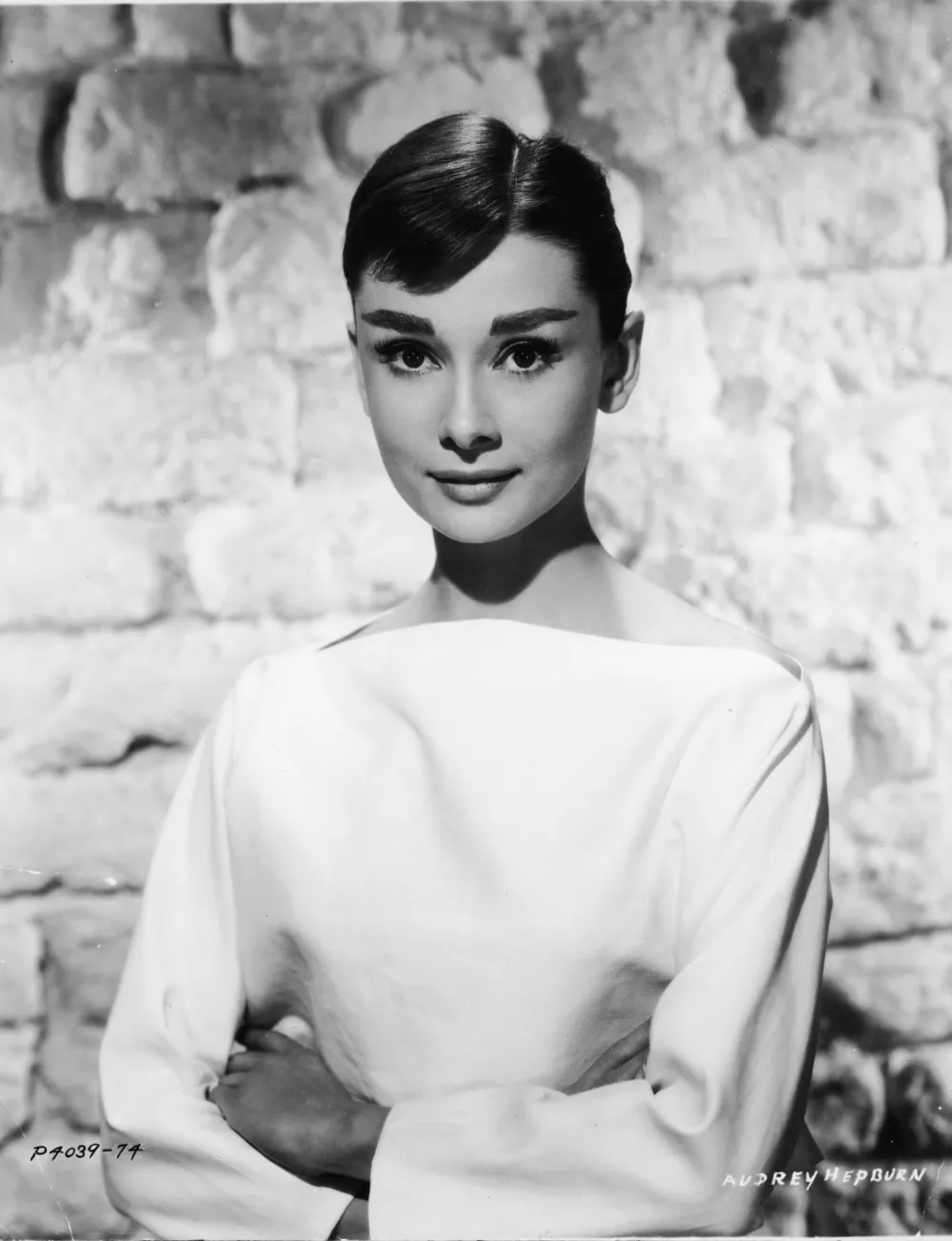 GettyImages-52093714-audrey-hepburn