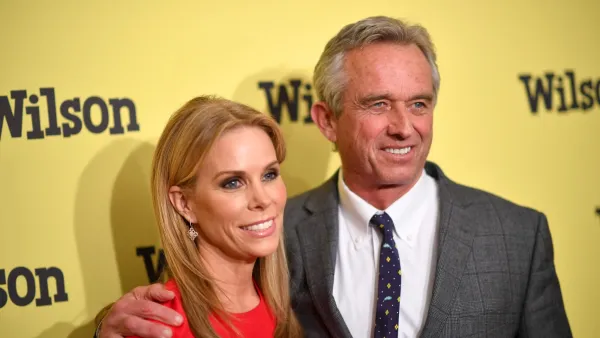 GettyImages-655315124 Cheryl Hines Admits Painful Friendship Fallouts Over RFK Jr. Marriage
