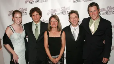 How Many Kids Does Martin Short Have All About His 3 Children