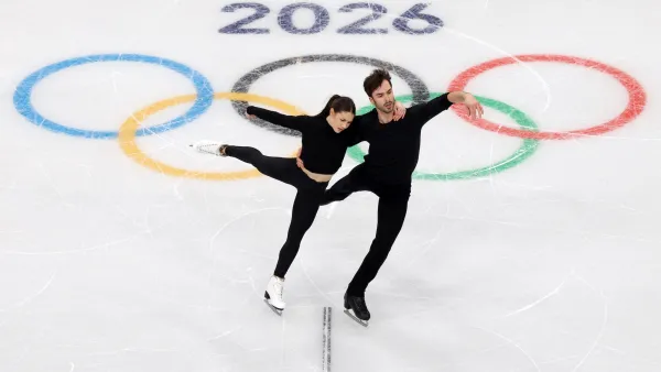 Guillaume-Cizeron-and-Laurence-Fournier-Beaudry-Olympics-GettyImages-2259602681