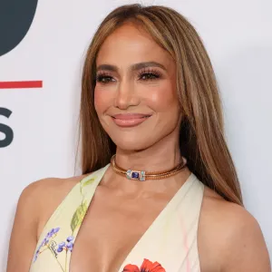 Jennifer Lopez at the YES Scholars 25th Anniversary Gala held at the Bel-Air Country Club on September 04, 2025 in Los Angeles, California. (Photo by JC Olivera/Variety via Getty Images)