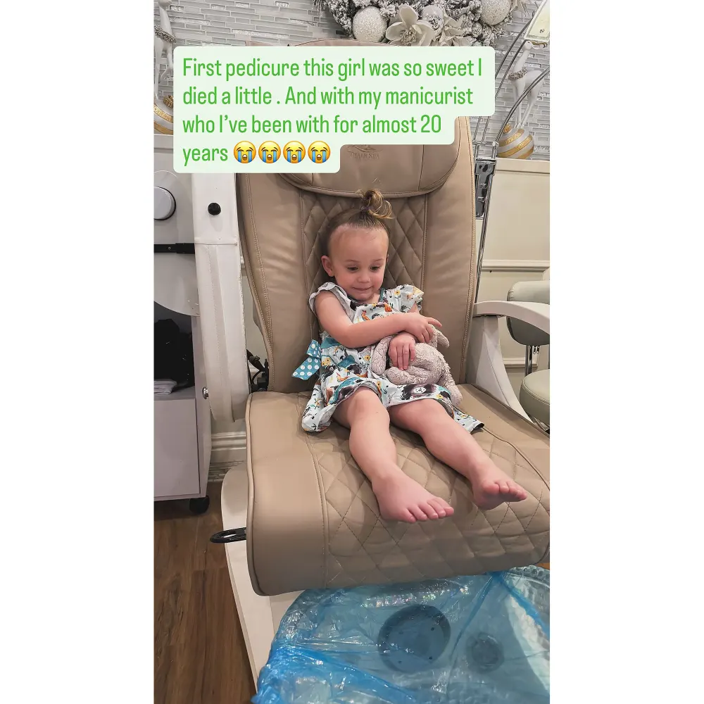 Kaley Cuoco Takes Her Daughter to Get 1st Pedicure