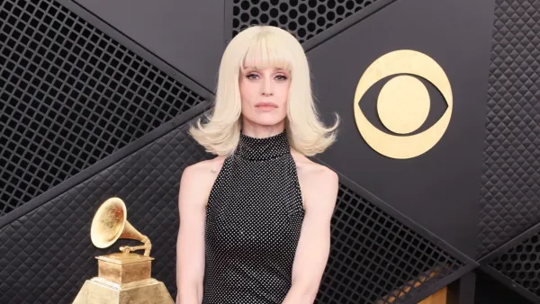 Kelly Osbourne Steps Out at Grammys