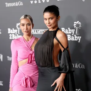 Kim-Kardashian-and-Kylie-Jenner-GettyImages-1441102381