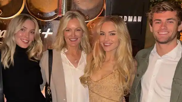 Landman Star Michelle Randolphs Family Guide Her Bachelor Alum Sister Cassie Randolph More