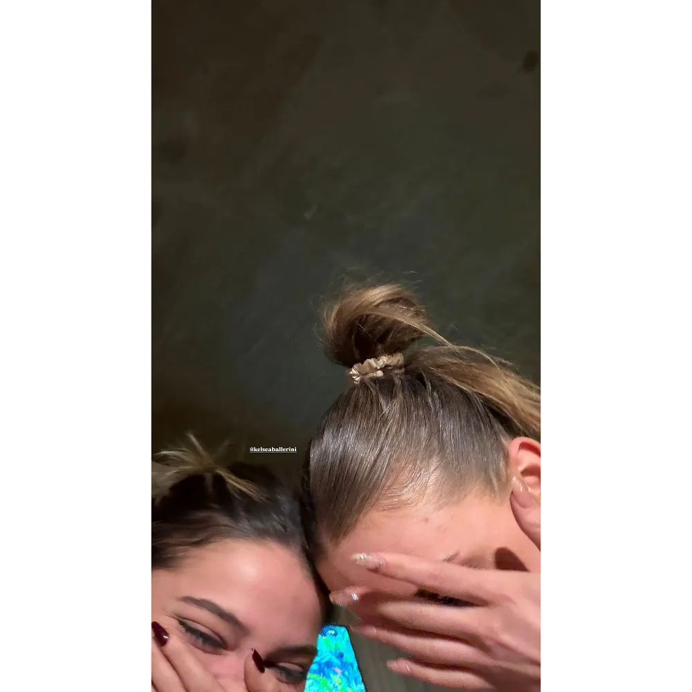 Madelyn Cline Shares Selfie With Kelsea Ballerini 2