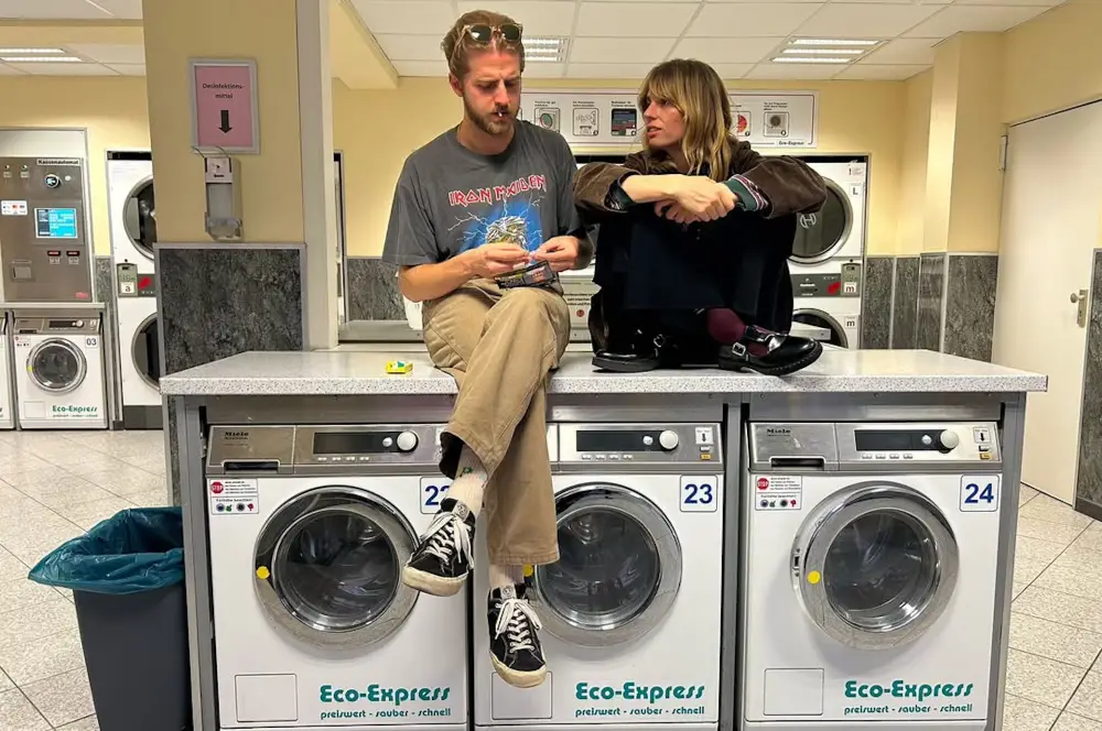 Maya-Hawke-and-Christian