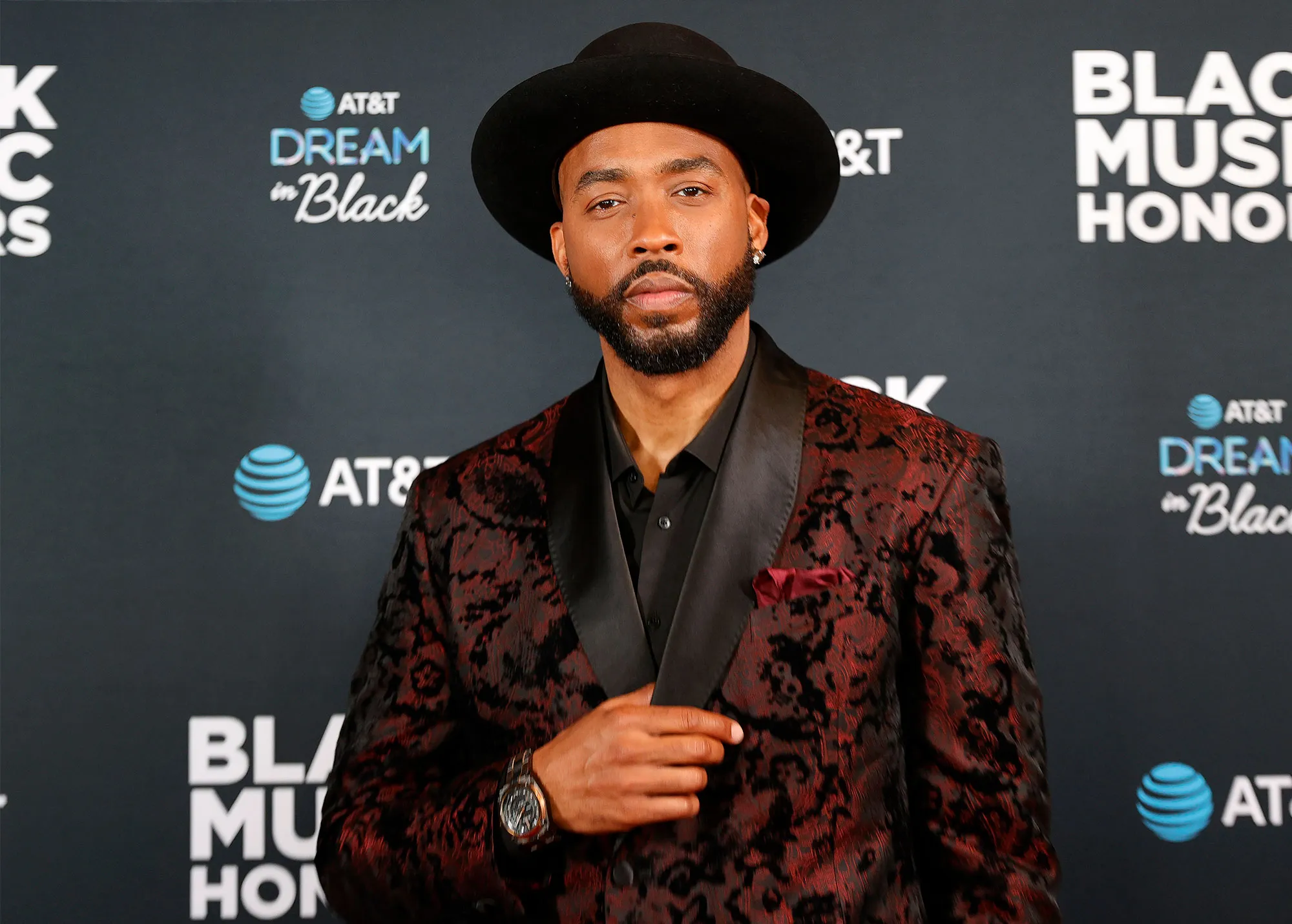 Montell Jordan Talks About How James Van Der Beek Diagnosis Affected His Own Cancer Journey