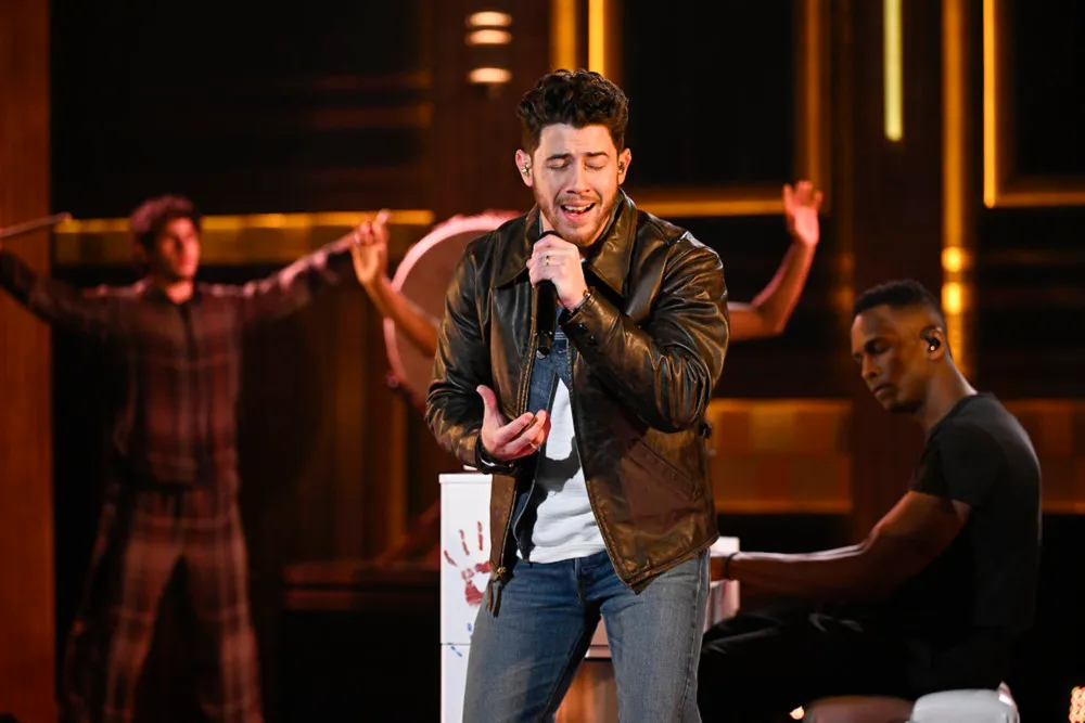 Nick-Jonas-on-Fallon-NUP_209875_04444