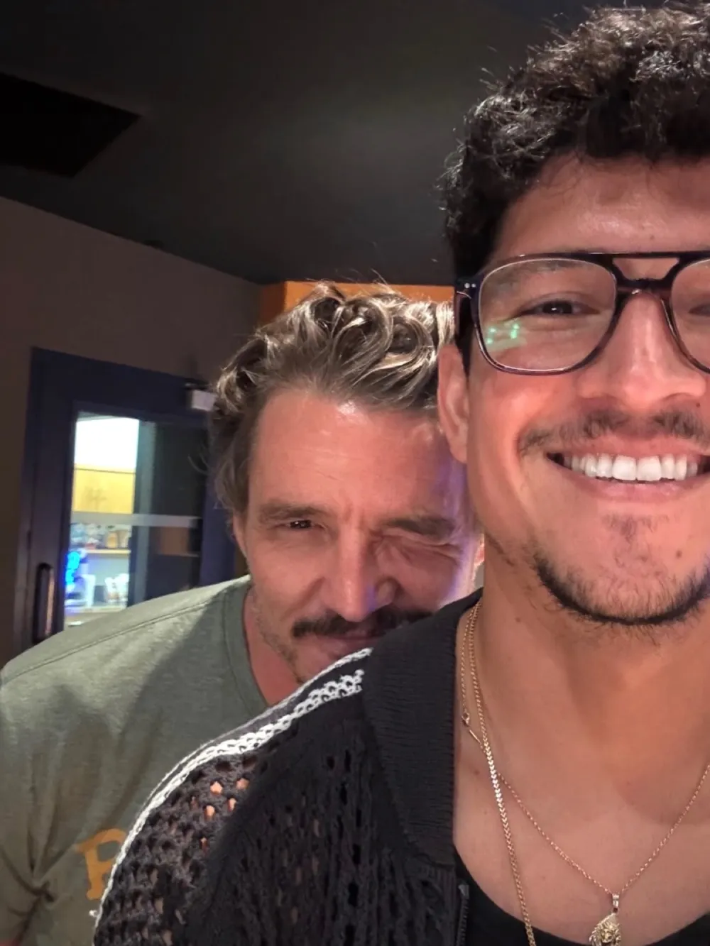 Pedro Pascals De Noche Movie Drama Explained Why Joaquin Phoenix Left and More Danny Ramirez