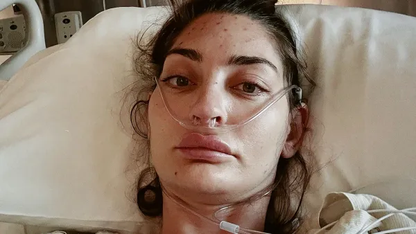 Promo Pregnant Influencer Shares Doctors Had to Stop Her Heart for 80 Minutes During Surgery