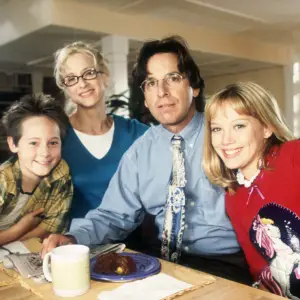 'Lizzie McGuire' Star Robert Carradine's Cause of Death Revealed